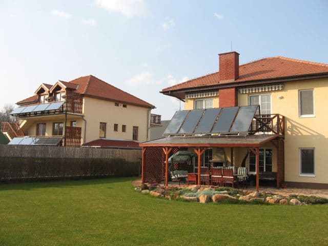 Sedem dôvodov prečo práve teraz je čas na slnečné kolektory